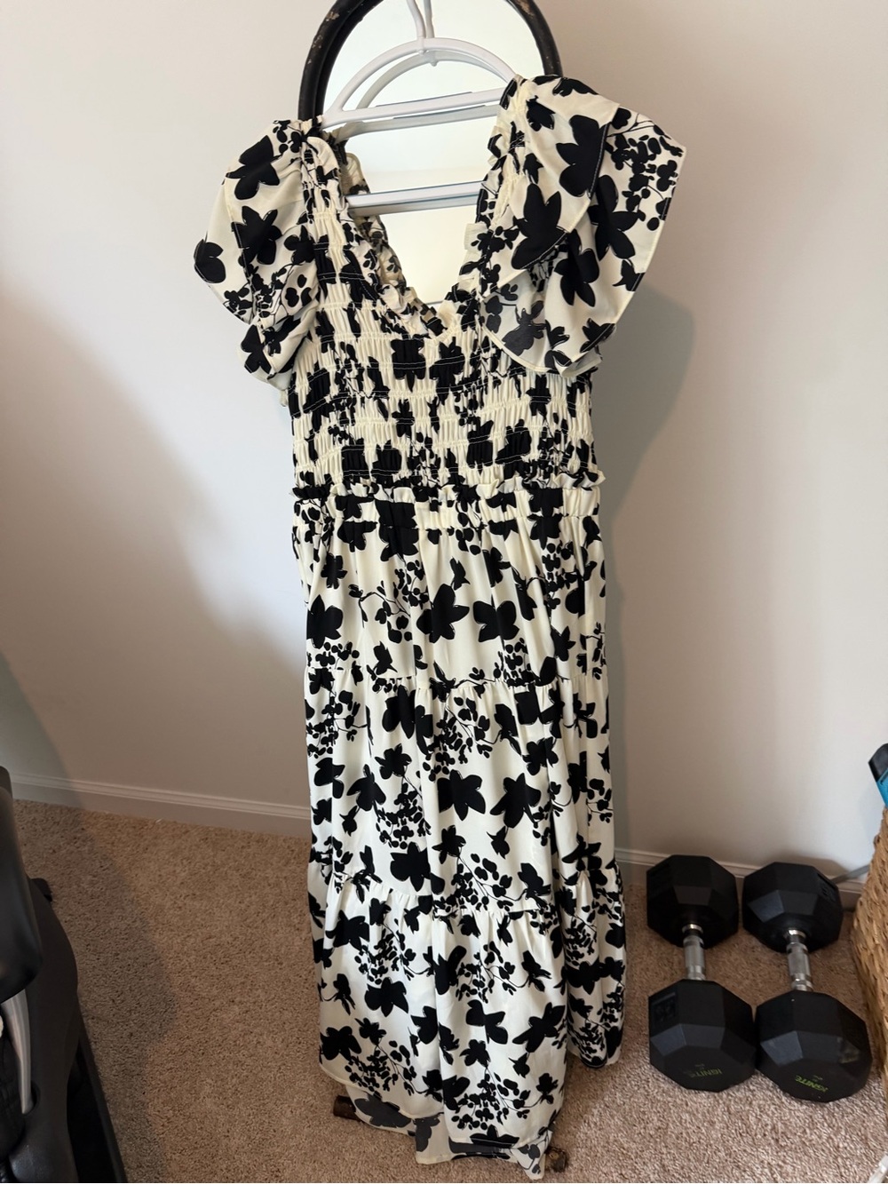 Women’s black and white maxi dress